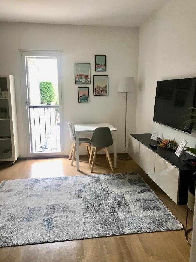 Connie S Home Free Parking Lugano Kültér fotó